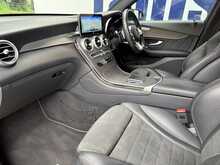 Mercedes-Benz GLC GLC220d AMG Line 