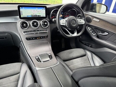 2.0 GLC220d AMG Line SUV 5dr Diesel G-Tronic+ 4MATIC Euro 6 (s/s) (194 ps)