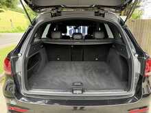 Mercedes-Benz GLC GLC220d AMG Line 