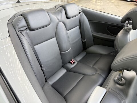 1.9 TTiD Vector Sport Convertible 2dr Diesel Auto Euro 5 (160 ps)