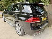Mercedes-Benz GLE GLE250d AMG Line 
