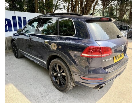 3.0 TDI V6 BlueMotion Tech R-Line SUV 5dr Diesel Tiptronic 4WD Euro 5 (s/s) (245 ps)