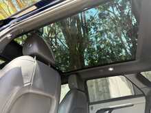 Land Rover Range Rover Evoque D200 MHEV R-Dynamic HSE 