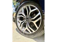 Land Rover Range Rover Evoque D200 MHEV R-Dynamic HSE 