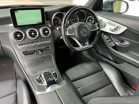 C220d AMG Line Convertible 2.1 Automatic Diesel