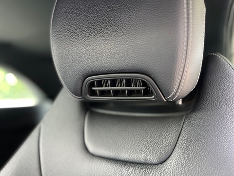 C220d AMG Line Convertible 2.1 Automatic Diesel