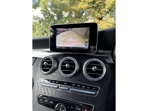 2.1 C220d AMG Line Estate 5dr Diesel G-Tronic+ Euro 6 (s/s) (170 ps)