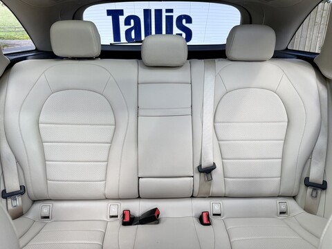 2.0 GLC250 Sport (Premium Plus) SUV 5dr Petrol G-Tronic+ 4MATIC Euro 6 (s/s) (211 ps)