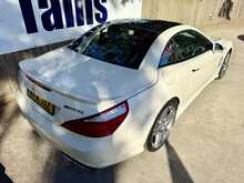 Mercedes-Benz SL SL63 V8 AMG 