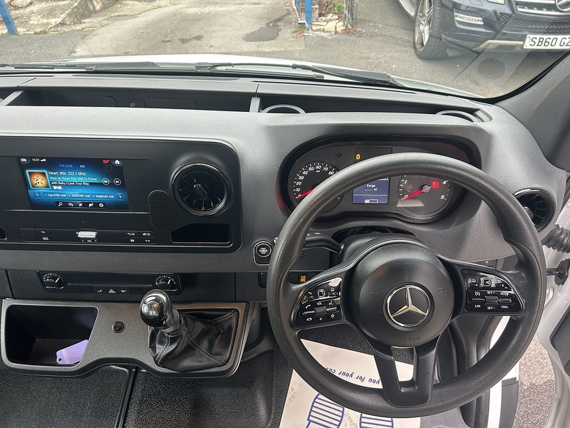 Mercedes-Benz 2.1 314 CDI Chassis Cab 2dr Diesel Manual RWD L2 Euro 6 (143 ps)