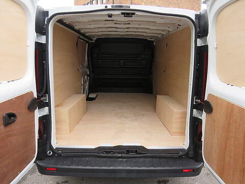 Vauxhall Vivaro CDTi 2900 - U5607