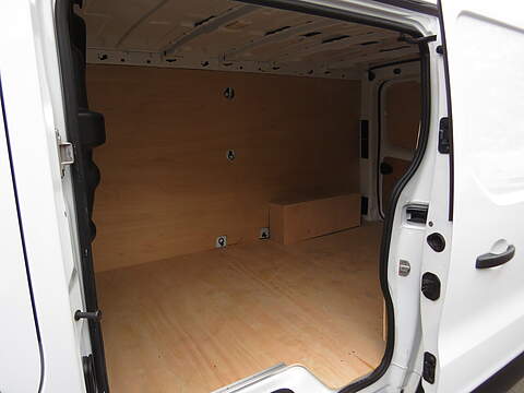 Vauxhall Vivaro CDTi 2900 - U5607