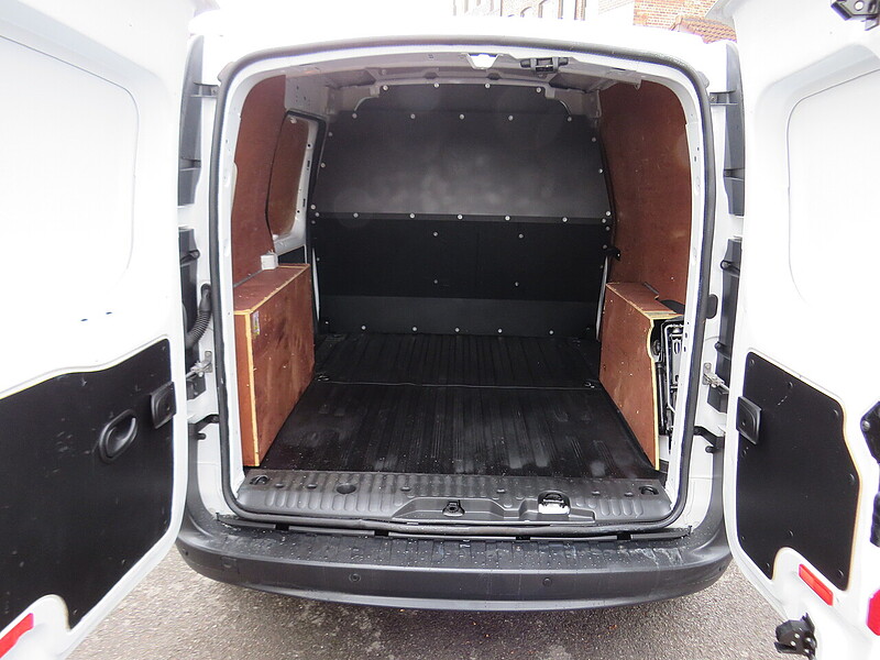 Mercedes-Benz 1.5 111 CDI Panel Van 5dr Diesel Manual L2 Euro 5 (110 ps)