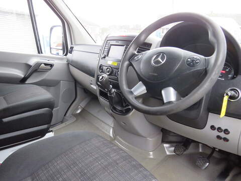 Mercedes-Benz Sprinter 313 CDi - U5652