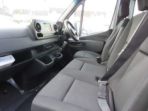 Mercedes-Benz Sprinter 314 CDI Crew Cab Tipper - U5661