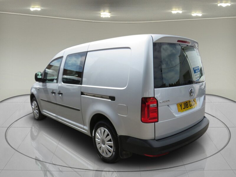 Volkswagen 2.0 TDi C20 Maxi Combi Van 5dr Diesel Manual FWD (Window) (128 g/km, 101 bhp)