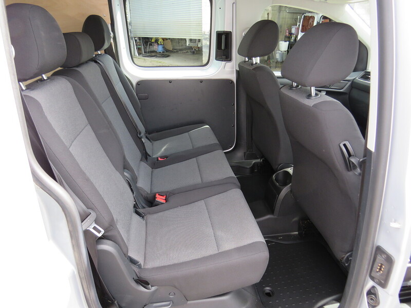 Volkswagen 2.0 TDi C20 Maxi Combi Van 5dr Diesel Manual FWD (Window) (128 g/km, 101 bhp)