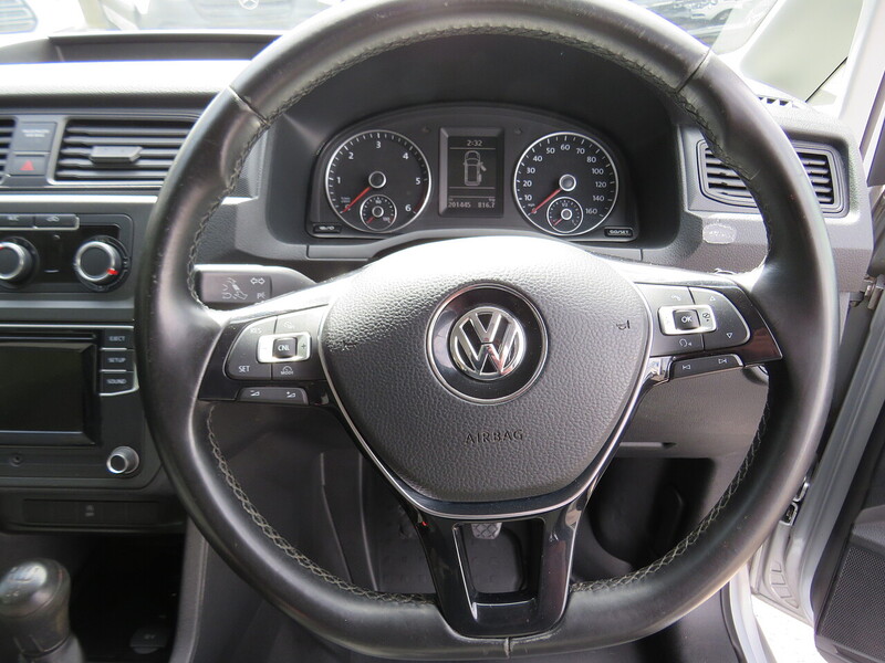 Volkswagen 2.0 TDi C20 Maxi Combi Van 5dr Diesel Manual FWD (Window) (128 g/km, 101 bhp)