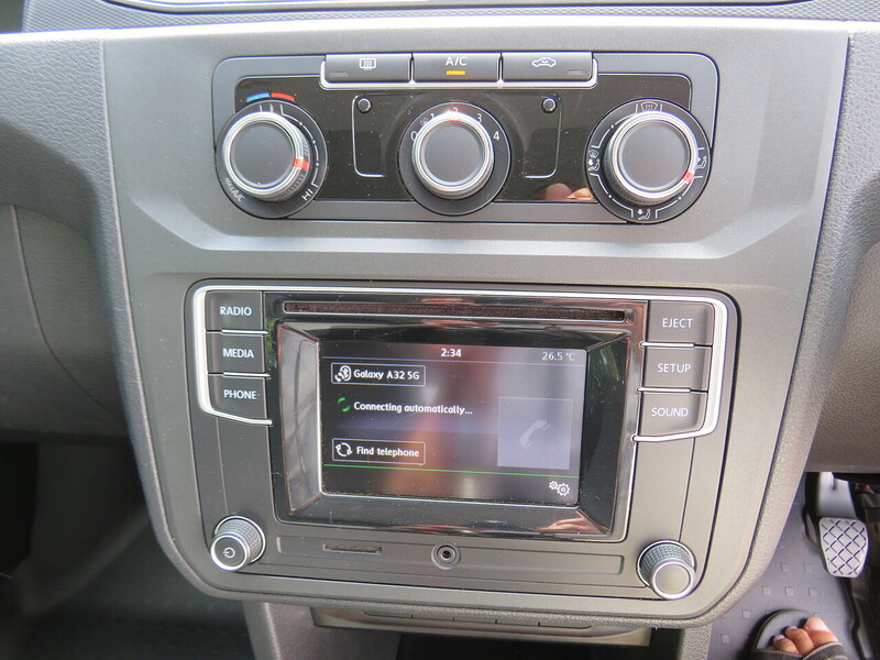 Volkswagen 2.0 TDi C20 Maxi Combi Van 5dr Diesel Manual FWD (Window) (128 g/km, 101 bhp)