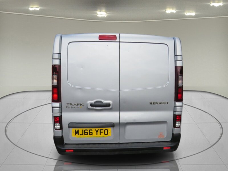 Renault 1.6 dCi ENERGY 29 Business+ Panel Van 5dr Diesel Manual LWB Standard Roof Euro 6 (s/s) (125 ps)