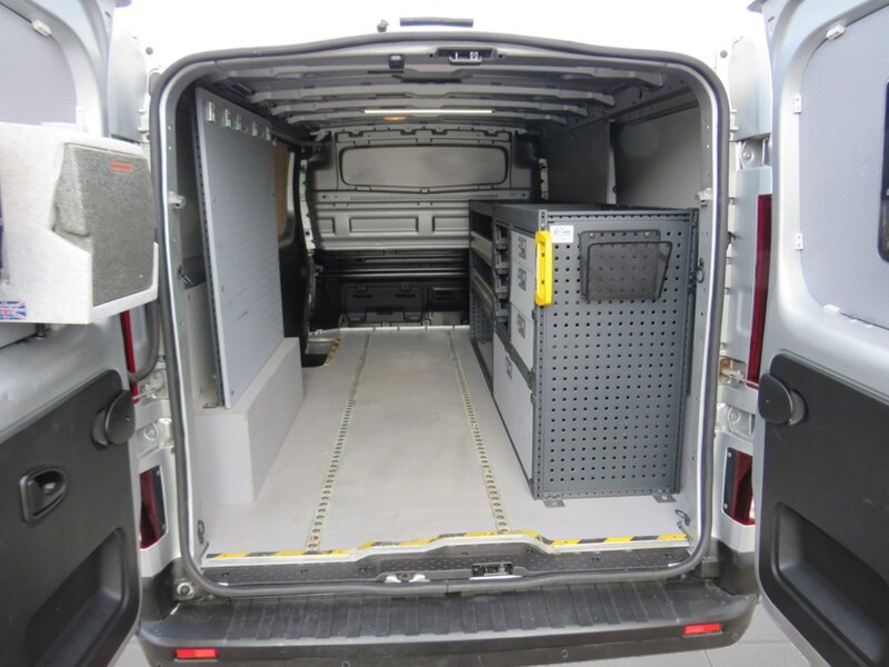 Renault 1.6 dCi ENERGY 29 Business+ Panel Van 5dr Diesel Manual LWB Standard Roof Euro 6 (s/s) (125 ps)