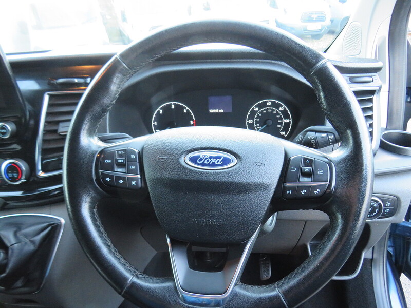 Ford Transit Custom 320 EcoBlue Limited - U5725