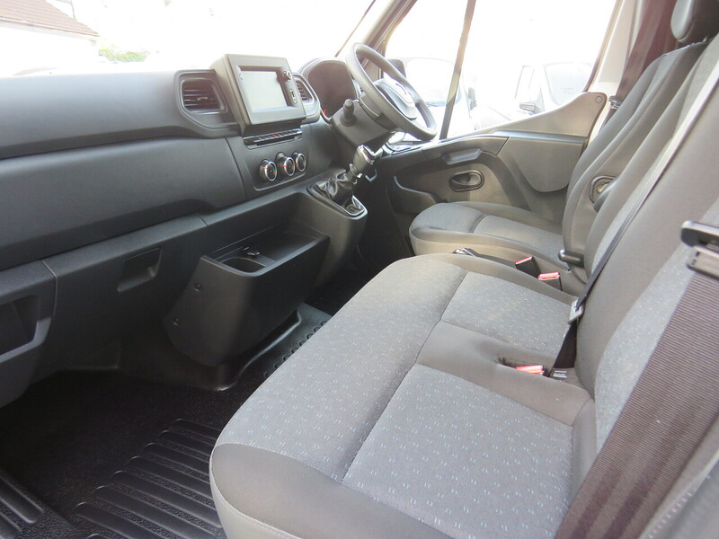 Vauxhall Movano CDTi 3500 BiTurbo Edition - U5740