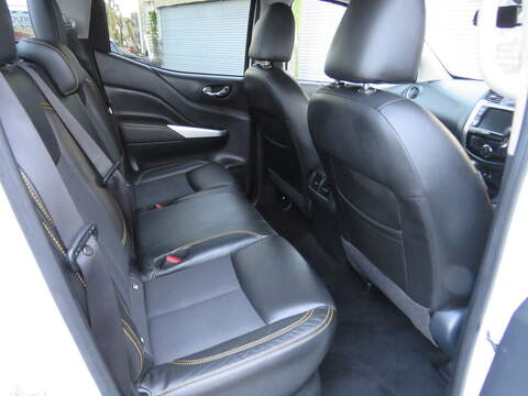 Nissan Navara dCi N-Guard - U5782