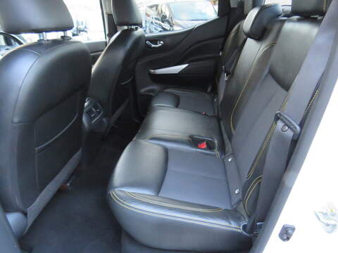 Nissan Navara dCi N-Guard - U5782