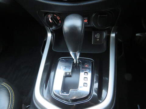 Nissan Navara dCi N-Guard - U5782