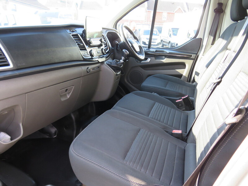 Ford Transit Custom 280 EcoBlue Limited - U5794