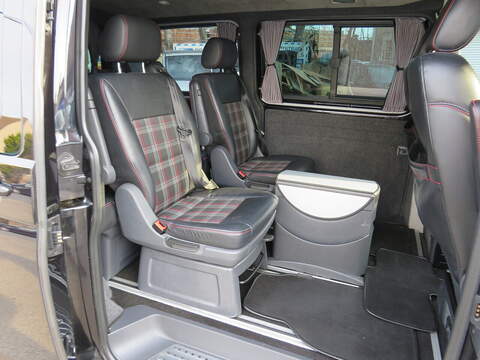 Volkswagen Transporter BiTDI T32 SWB BlueMotion Tech Highline - U5815