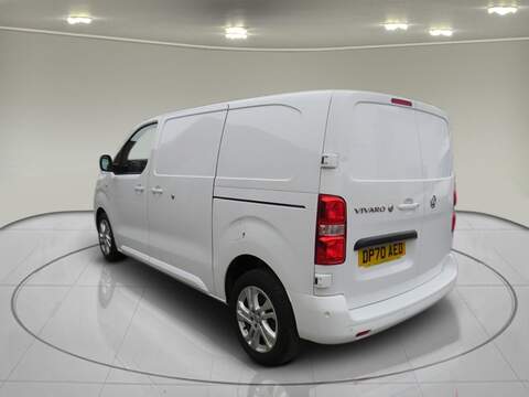 Vauxhall Vivaro Turbo D 3100 Elite - U5817
