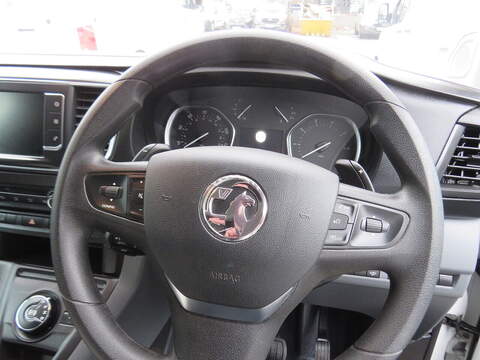 Vauxhall Vivaro Turbo D 3100 Elite - U5817