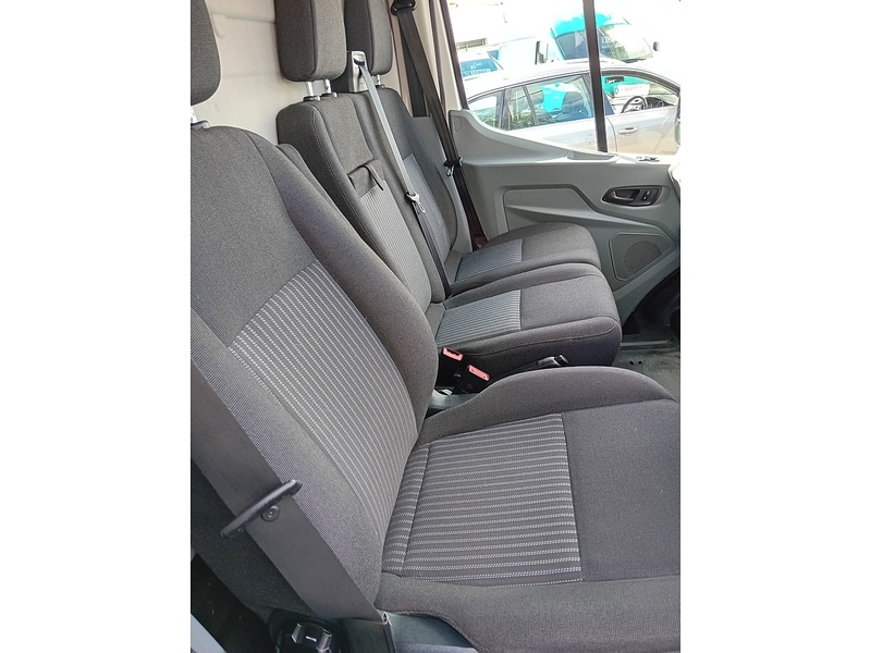 Ford 290 EcoBlue L2 H2 Panel Van 2.0 Manual Diesel