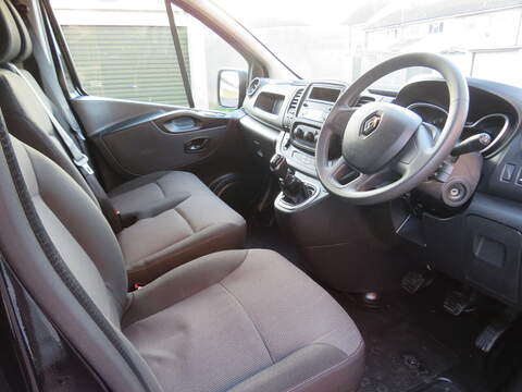 Renault Trafic dCi ENERGY 28 Business - U5830