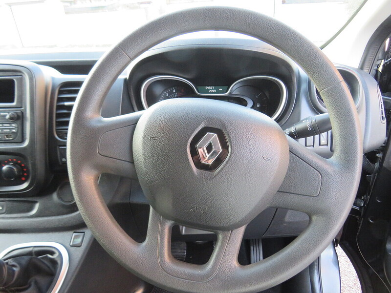 Renault Trafic dCi ENERGY 28 Business - U5830