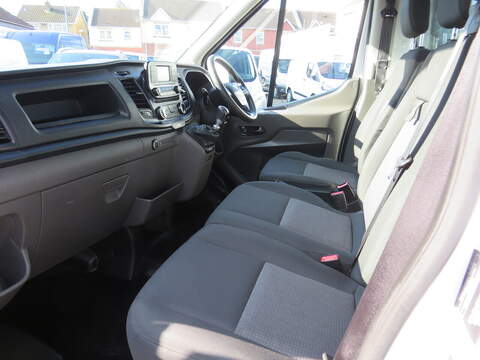 Ford Transit 350 EcoBlue Leader - U5832
