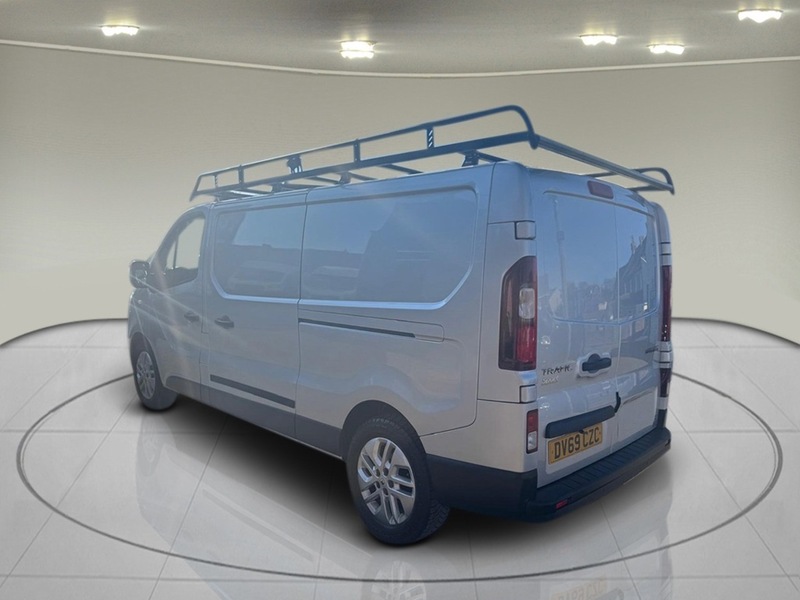 Renault 2.0 dCi ENERGY 30 Sport Panel Van 5dr Diesel Manual LWB Standard Roof Euro 6 (s/s) (120 ps)