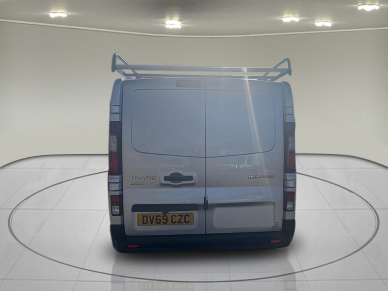 Renault 2.0 dCi ENERGY 30 Sport Panel Van 5dr Diesel Manual LWB Standard Roof Euro 6 (s/s) (120 ps)