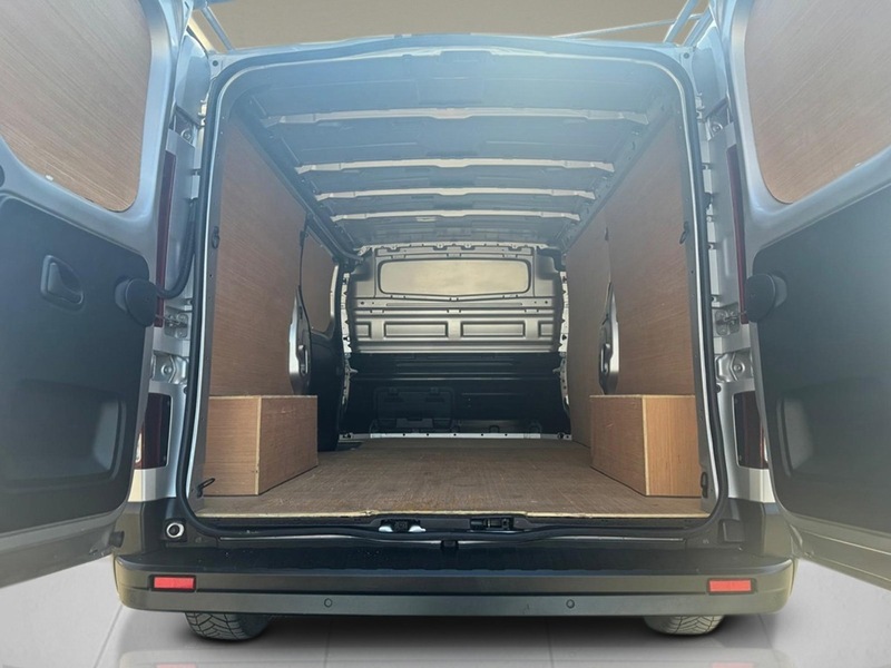 Renault 2.0 dCi ENERGY 30 Sport Panel Van 5dr Diesel Manual LWB Standard Roof Euro 6 (s/s) (120 ps)