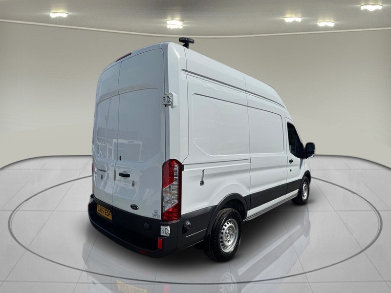 Ford 2.0 350 EcoBlue Panel Van 5dr Diesel Manual FWD L2 H3 Euro 6 (130 ps)