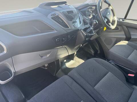 Ford Transit Custom TDCi 290 - U5861