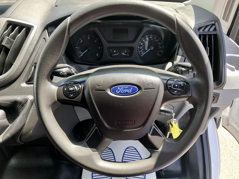 Ford Transit 350 EcoBlue - U5864