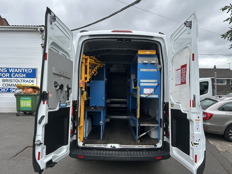 Ford 2.0 350 EcoBlue Panel Van 5dr Diesel Manual FWD L2 H3 Euro 6 (130 ps)