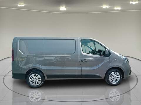 Renault Trafic dCi ENERGY 28 Sport - U5875