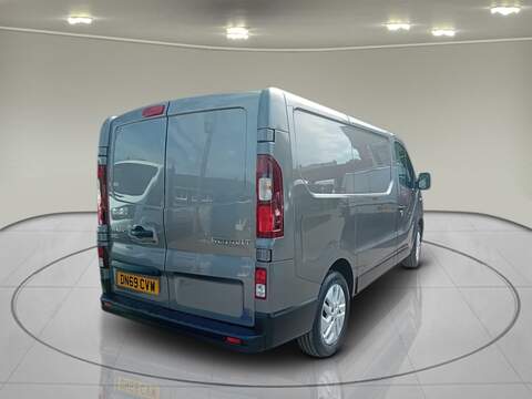 Renault Trafic dCi ENERGY 28 Sport - U5875
