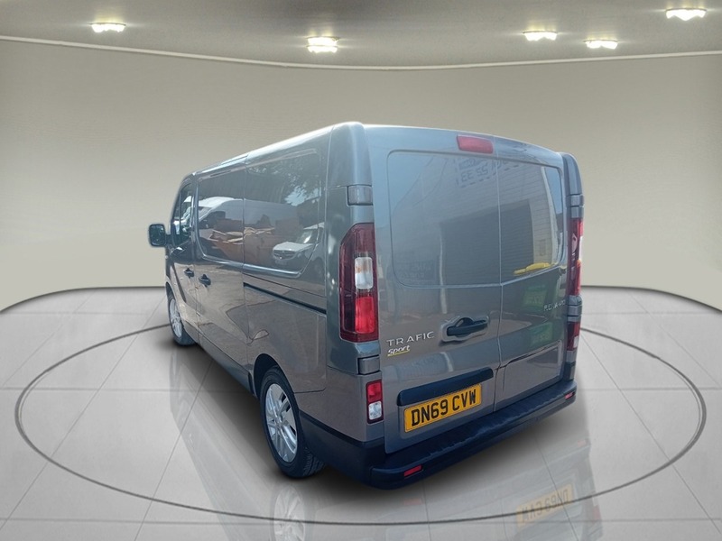 Renault Trafic dCi ENERGY 28 Sport - U5875