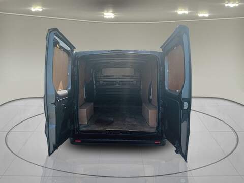 Renault Trafic dCi ENERGY 28 Sport - U5875