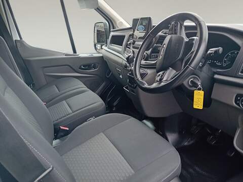 Ford Transit 350 EcoBlue Trend - U5882